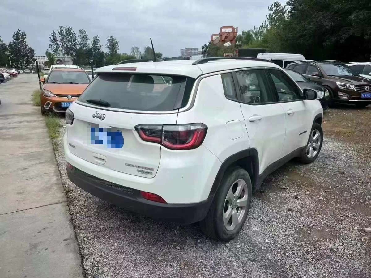 Jeep 指南者  2019款 200T 自動舒享-互聯(lián)大屏版圖片