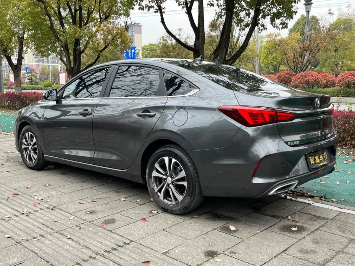 長安 逸動  2021款 PLUS 1.6L GDI CVT豪華型圖片