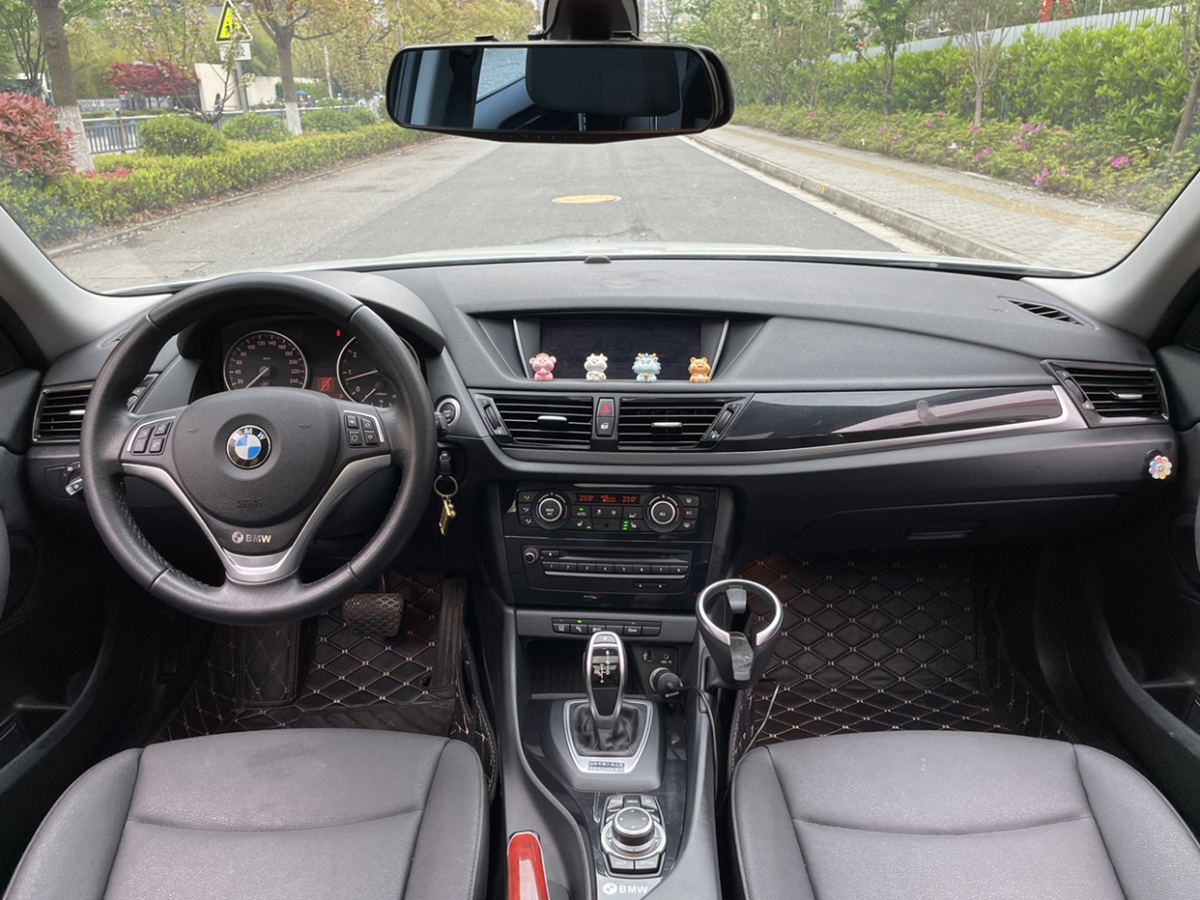 宝马 宝马X1  2015款 sDrive18i 领先晋级版图片