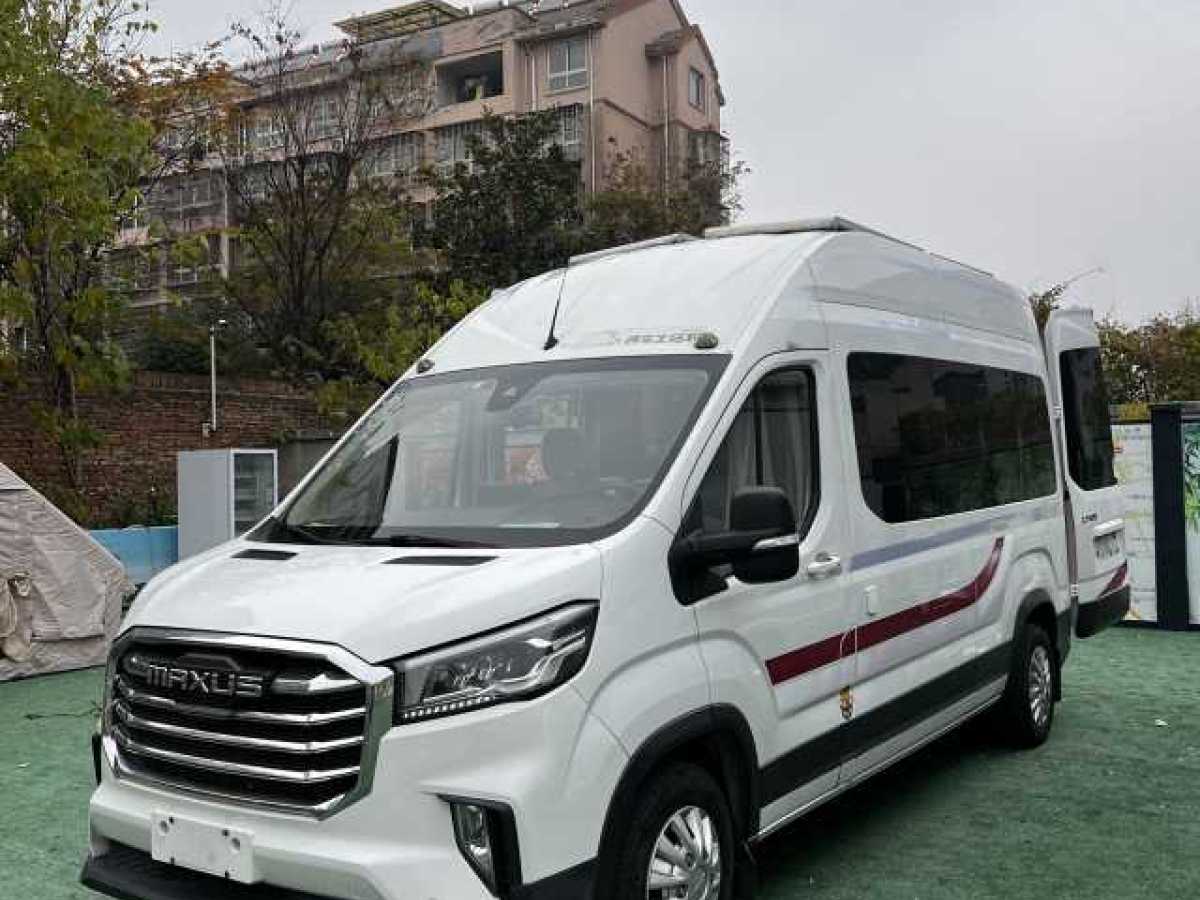 上汽大通 RV90  2021款 2.0T旅行家V90自行式B型房車(chē)旗艦版圖片