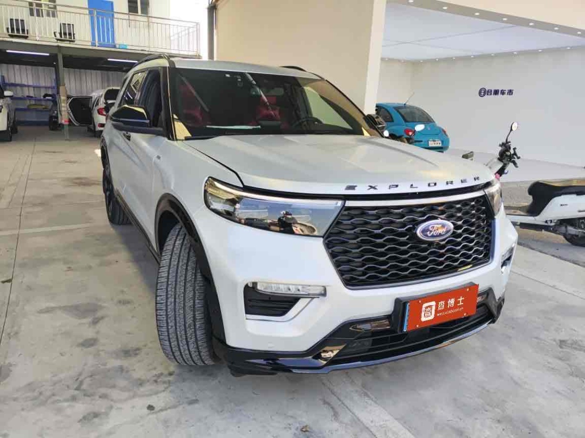 福特 探险者  2023款 EcoBoost 285 四驱ST-LINE 7座图片