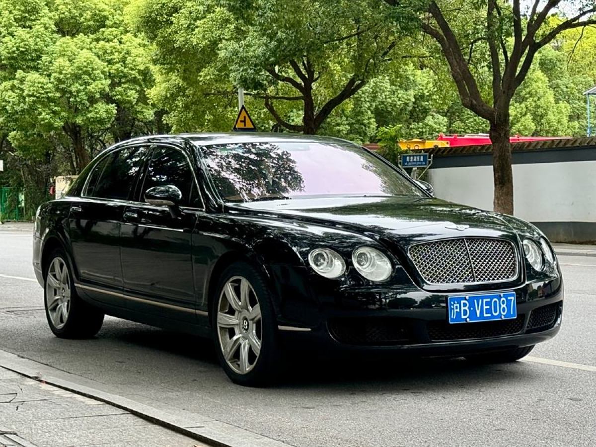 賓利 飛馳  2005款 6.0T 標(biāo)準(zhǔn)型圖片