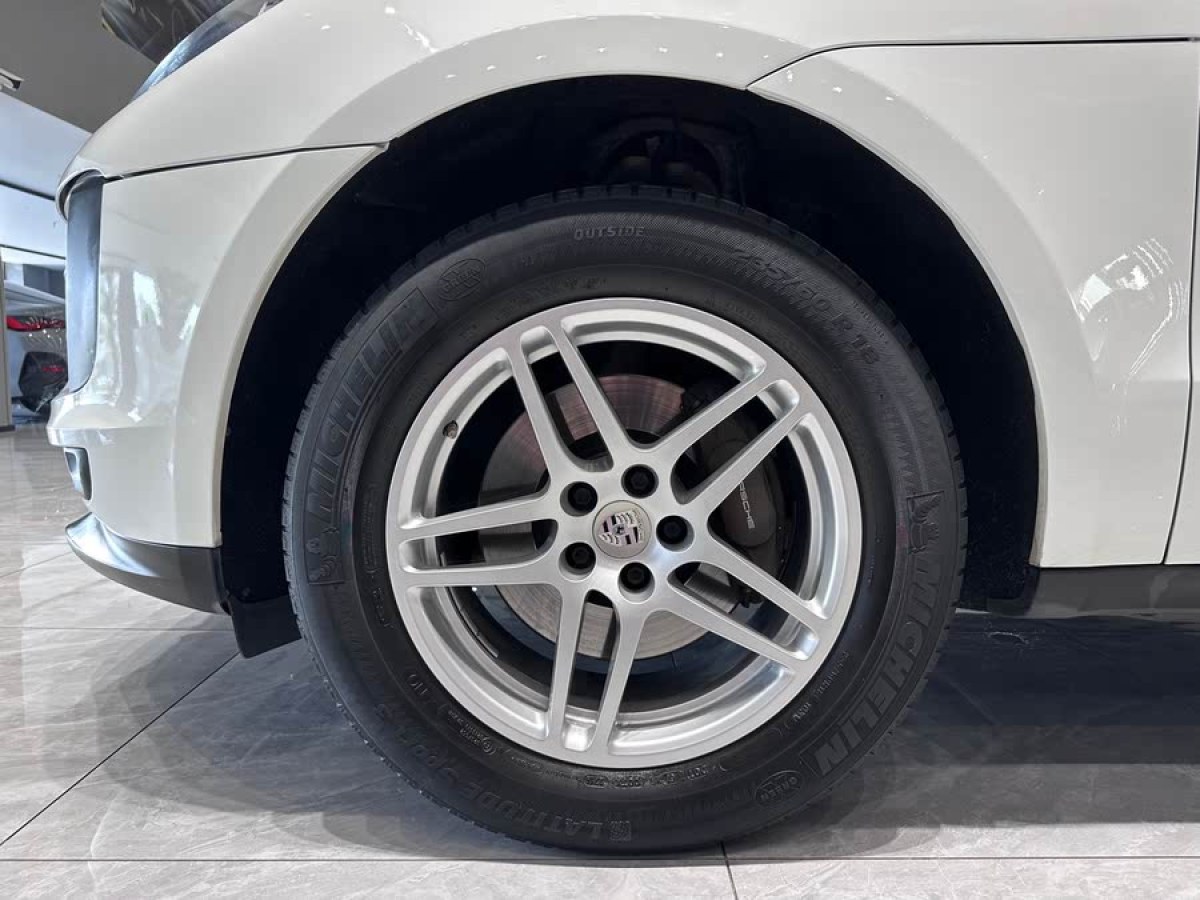 保時(shí)捷 Macan  2020款 Macan 2.0T圖片