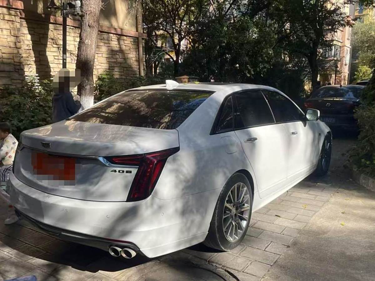 凱迪拉克 CT6  2019款 28T 領(lǐng)先運(yùn)動(dòng)型圖片