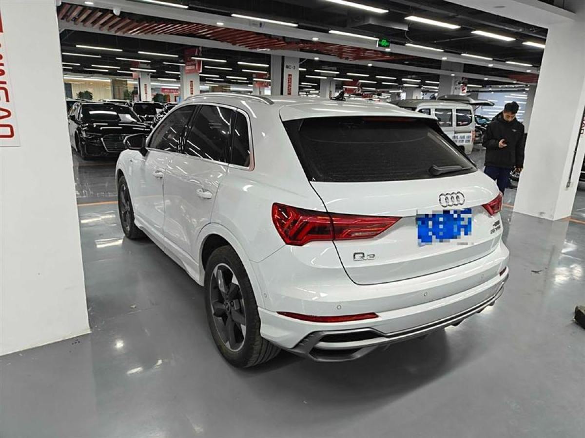 奧迪 奧迪Q3  2022款 35 TFSI 時尚動感型圖片