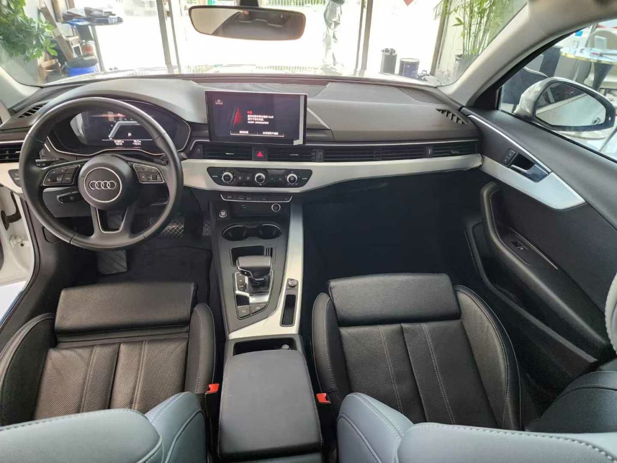 奧迪 奧迪A4L  2022款 35 TFSI 時(shí)尚動(dòng)感型圖片