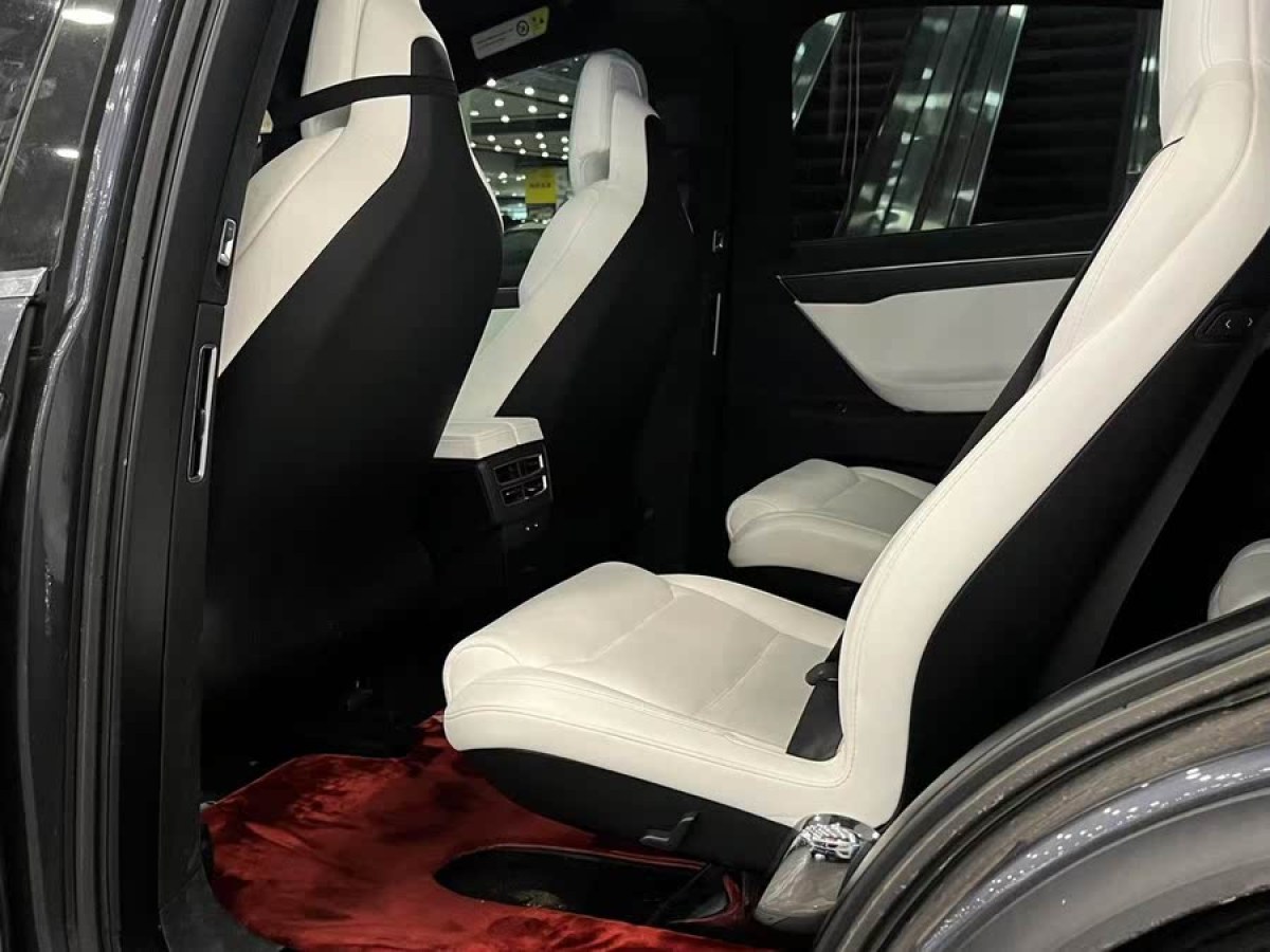 特斯拉 Model X  2016款 Model X P100D Performance高性能版圖片