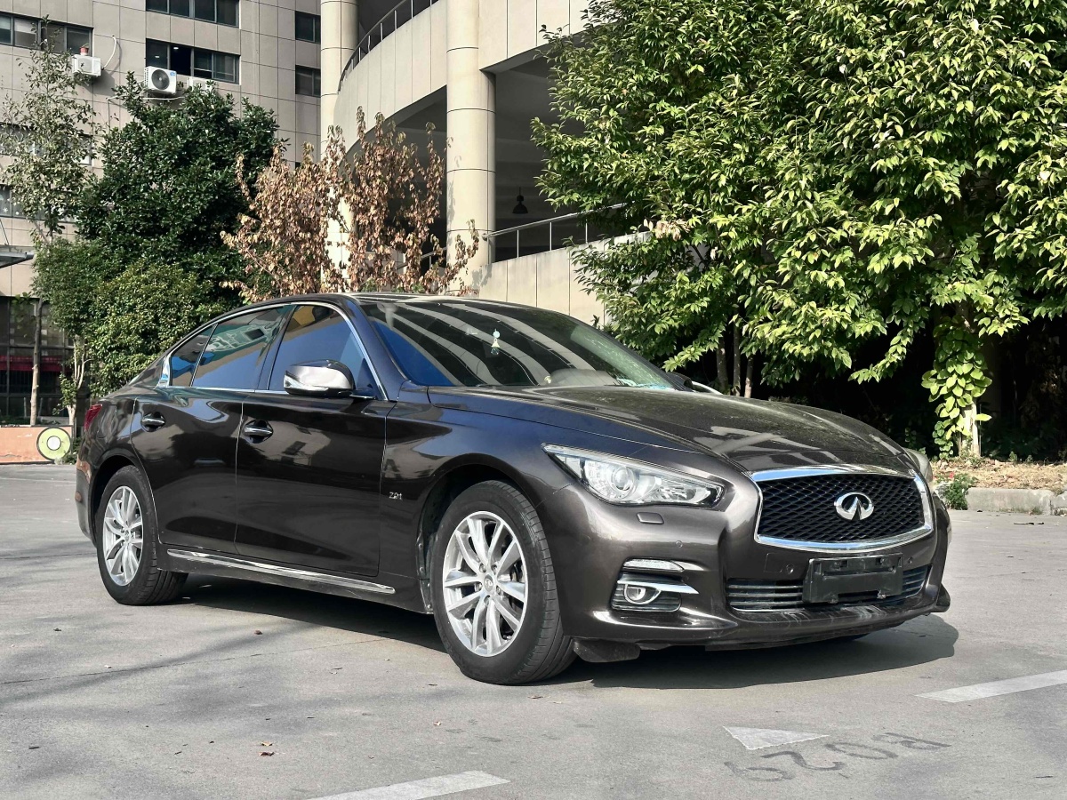 英菲尼迪 Q50L  2015款 2.0T 悅享版圖片