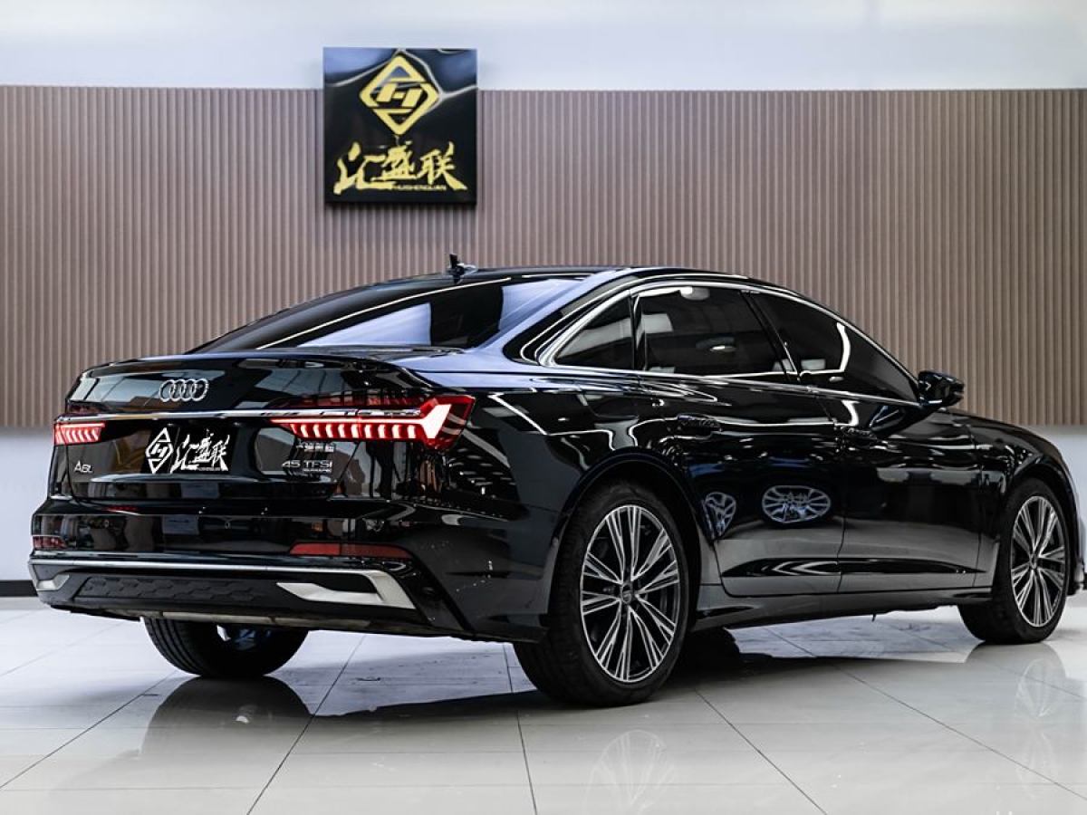 奧迪 奧迪A6L  2023款 改款 45 TFSI quattro 臻選動感型圖片