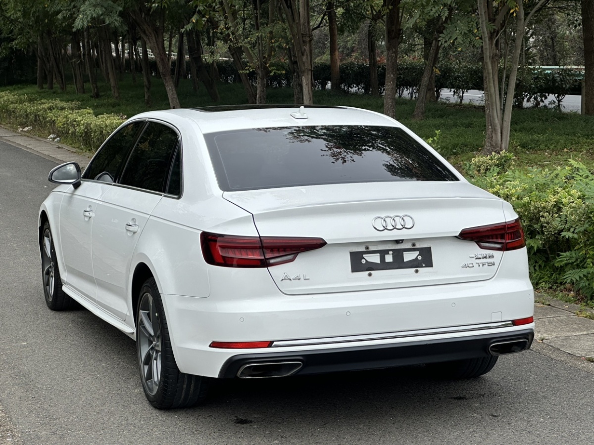 2018年12月奧迪 奧迪A4L  2019款 40 TFSI 運(yùn)動(dòng)型 國V