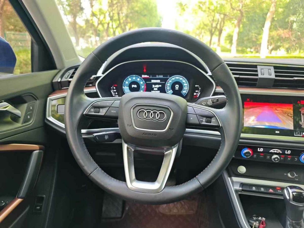 奧迪 奧迪Q3  2020款 35 TFSI 時尚動感型圖片