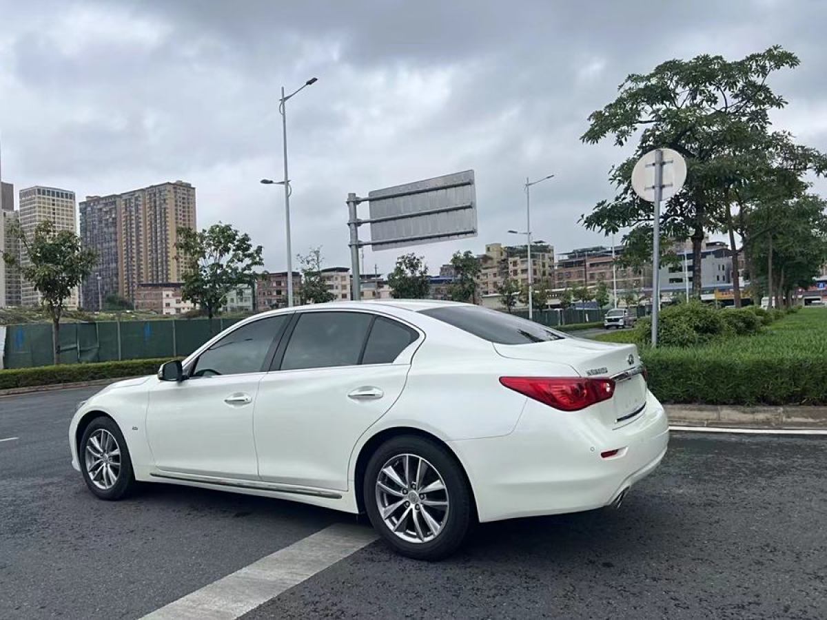 英菲尼迪 Q50L  2016款 2.0T 悅享版圖片