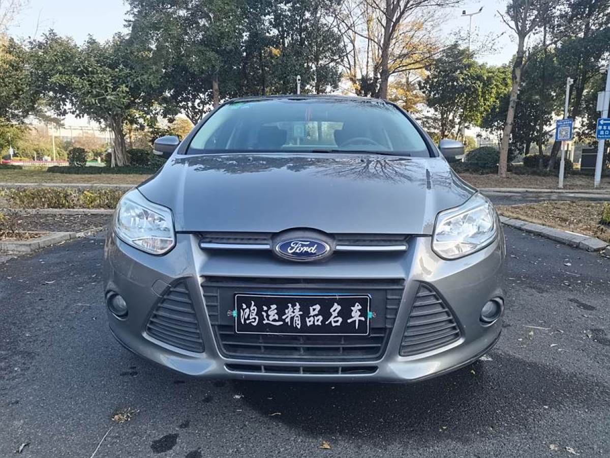 福特 ?？怂? 2012款 三廂 1.6L 自動(dòng)舒適型圖片