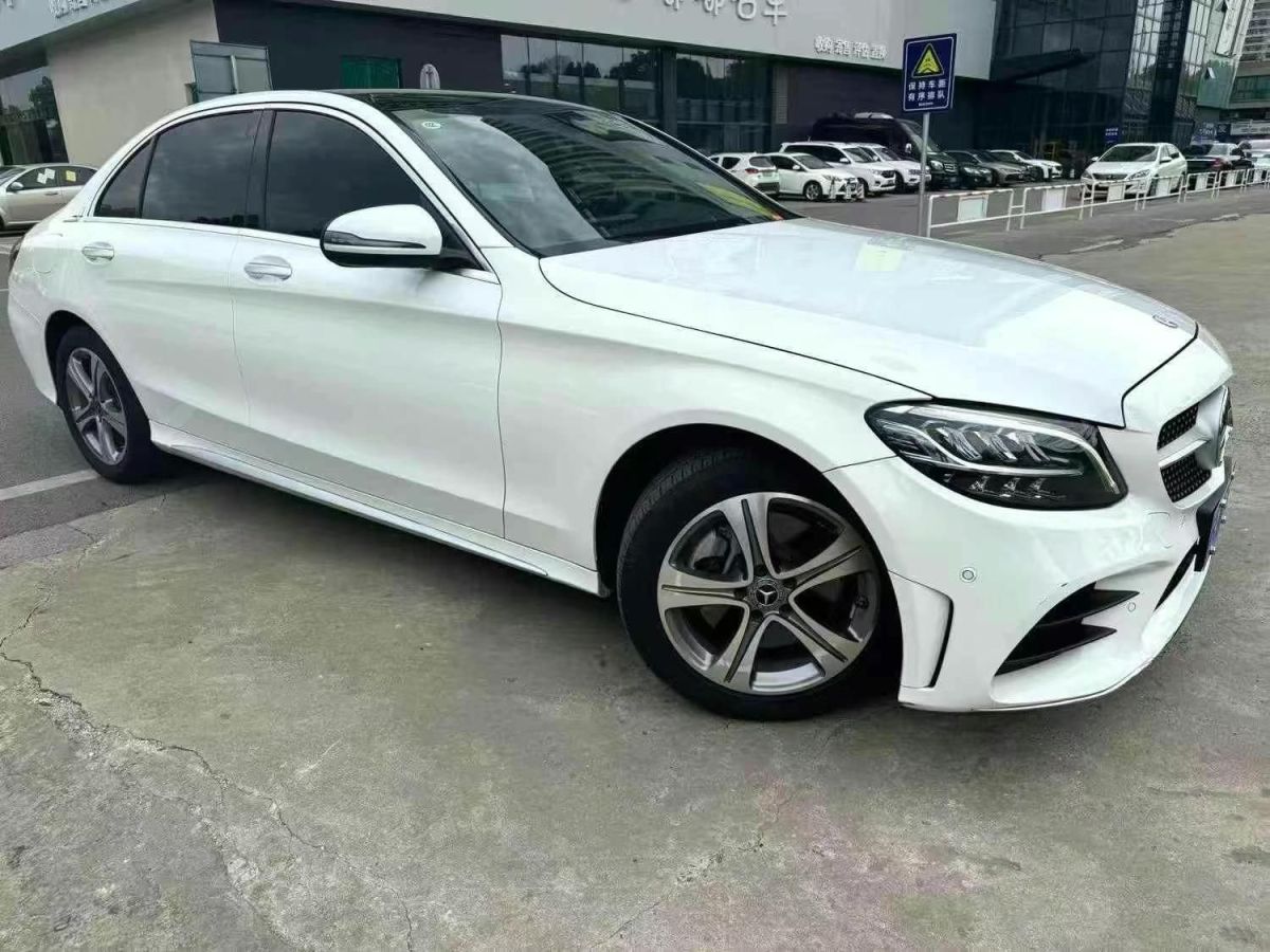 奔馳 奔馳C級  2021款 C 300 L 運動版圖片