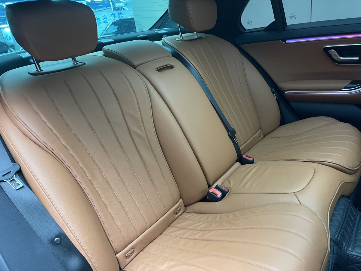 奔馳 奔馳S級(jí)  2021款 改款 S 400 L 商務(wù)型圖片