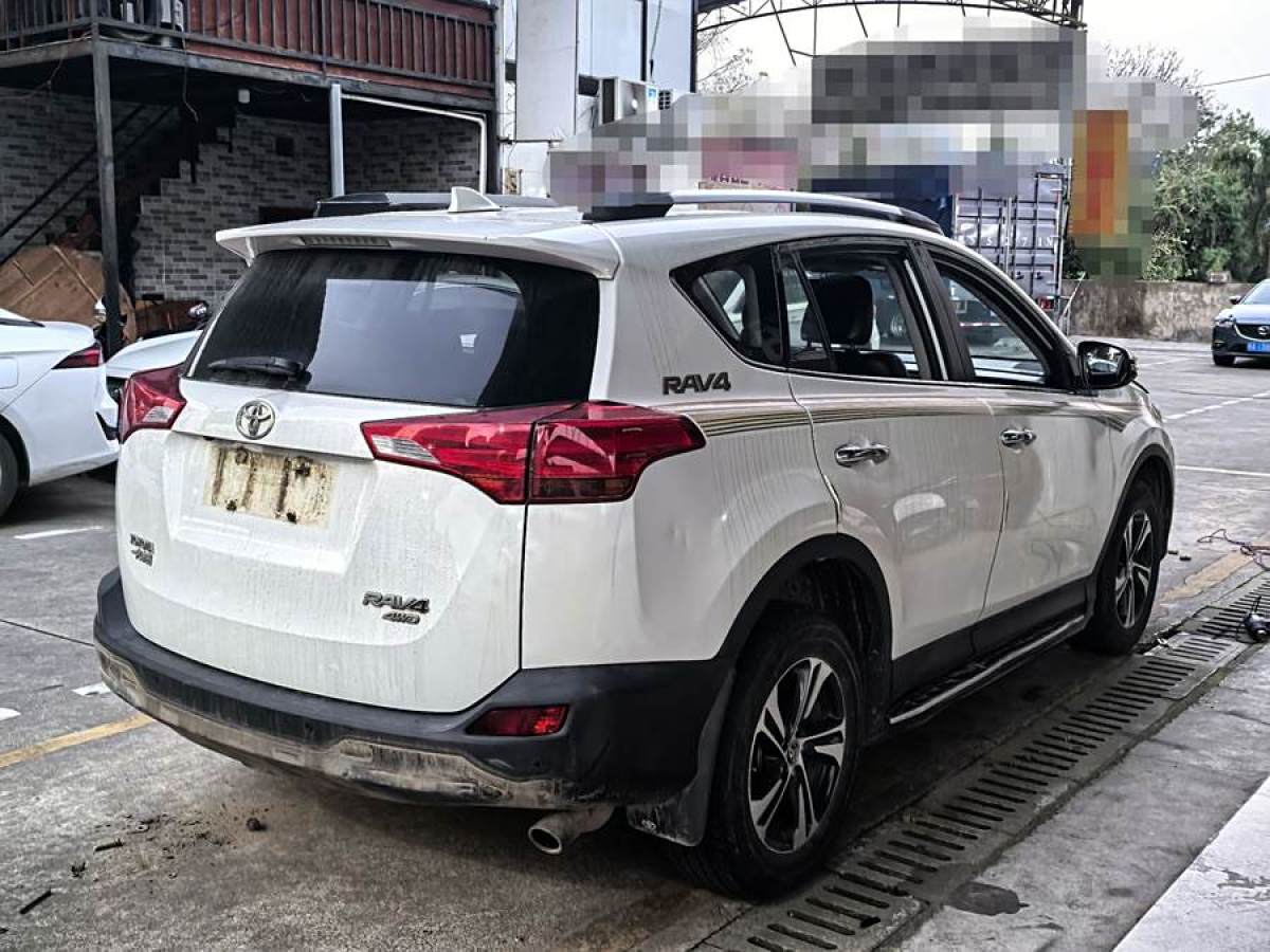 2015年4月豐田 RAV4榮放  2015款 2.0L CVT四驅(qū)新銳版