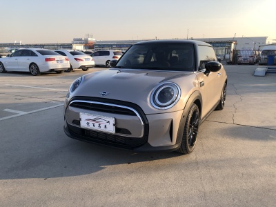 2021年10月 MINI MINI 改款 1.5T COOPER 藝術(shù)家圖片