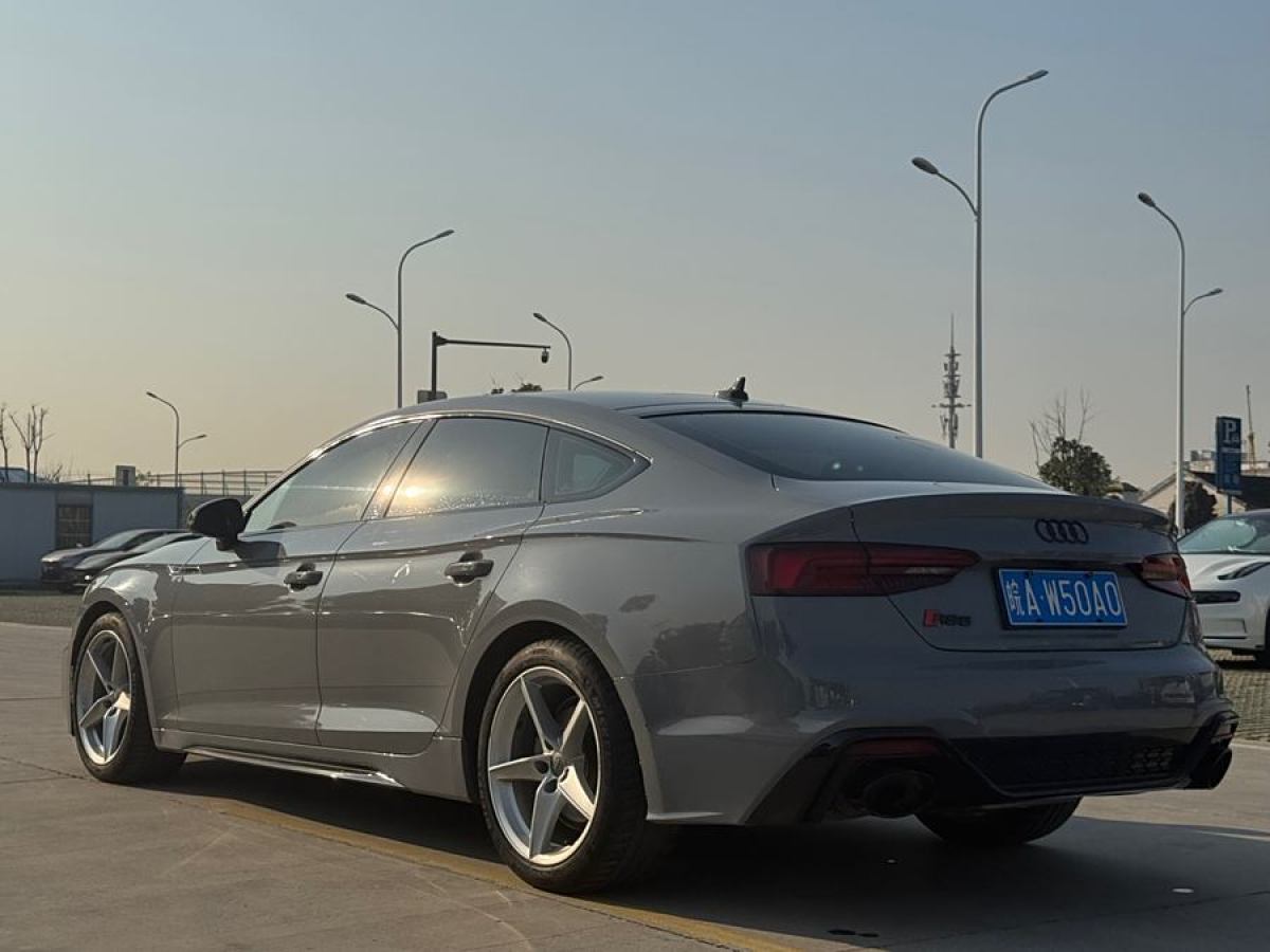 奧迪 奧迪A5  2019款 Sportback 40 TFSI 時(shí)尚型圖片