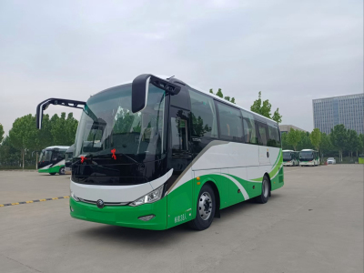  同款兩臺(tái)國六38座有公告宇通6907旅游車 圖片