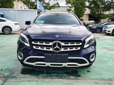 2018年3月 奔馳 奔馳GLA GLA 220 4MATIC 時(shí)尚型圖片