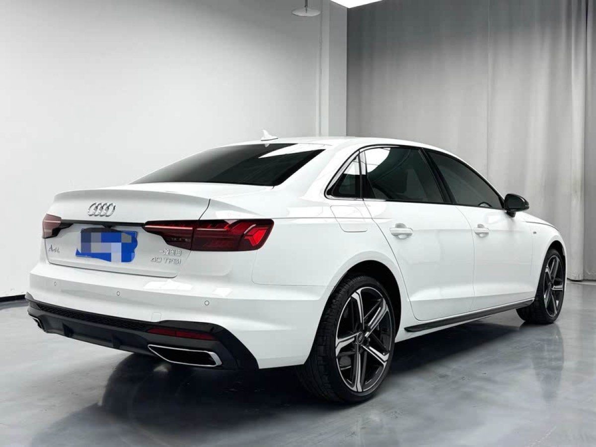 奧迪 奧迪A4L  2024款 40 TFSI 豪華動感型圖片