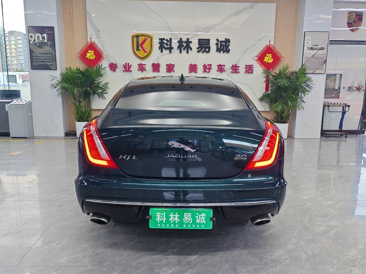 2018年3月捷豹 XJ  2018款 XJL 3.0 SC 四驅(qū)全景商務(wù)版