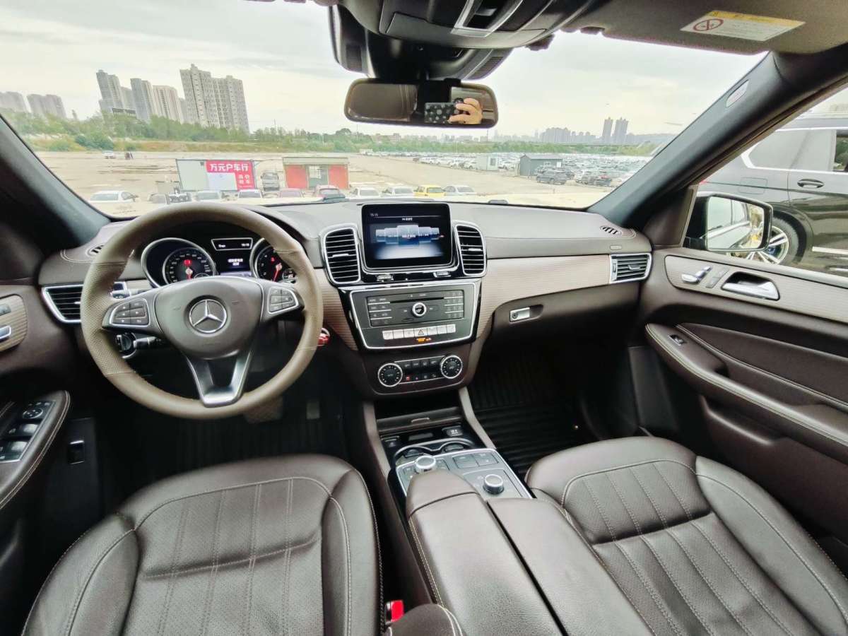 奔馳 奔馳GLE  2018款 GLE 400 4MATIC 臻藏版圖片