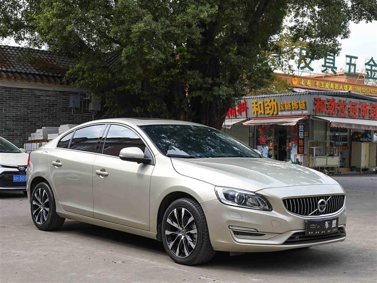 沃爾沃 S60  2014款 改款 T5 個性運動版圖片