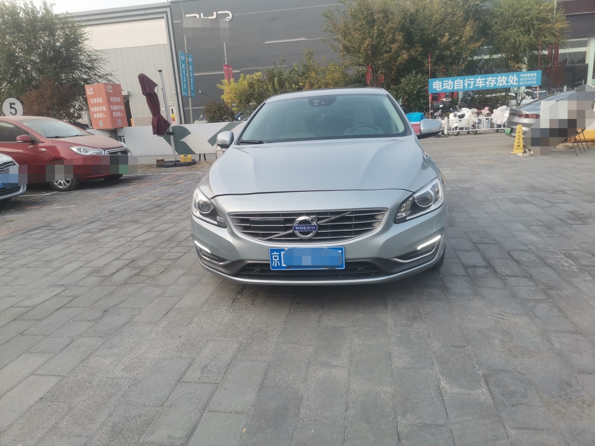 2014年9月沃爾沃 S60  2014款 S60L 2.0T 智遠版