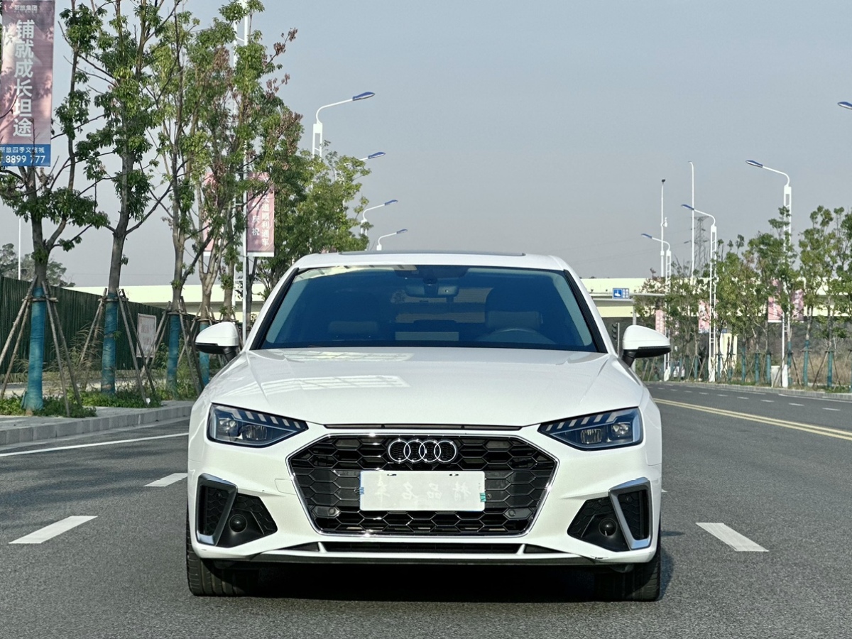 奧迪 奧迪A4L  2020款 40 TFSI 豪華動感型圖片