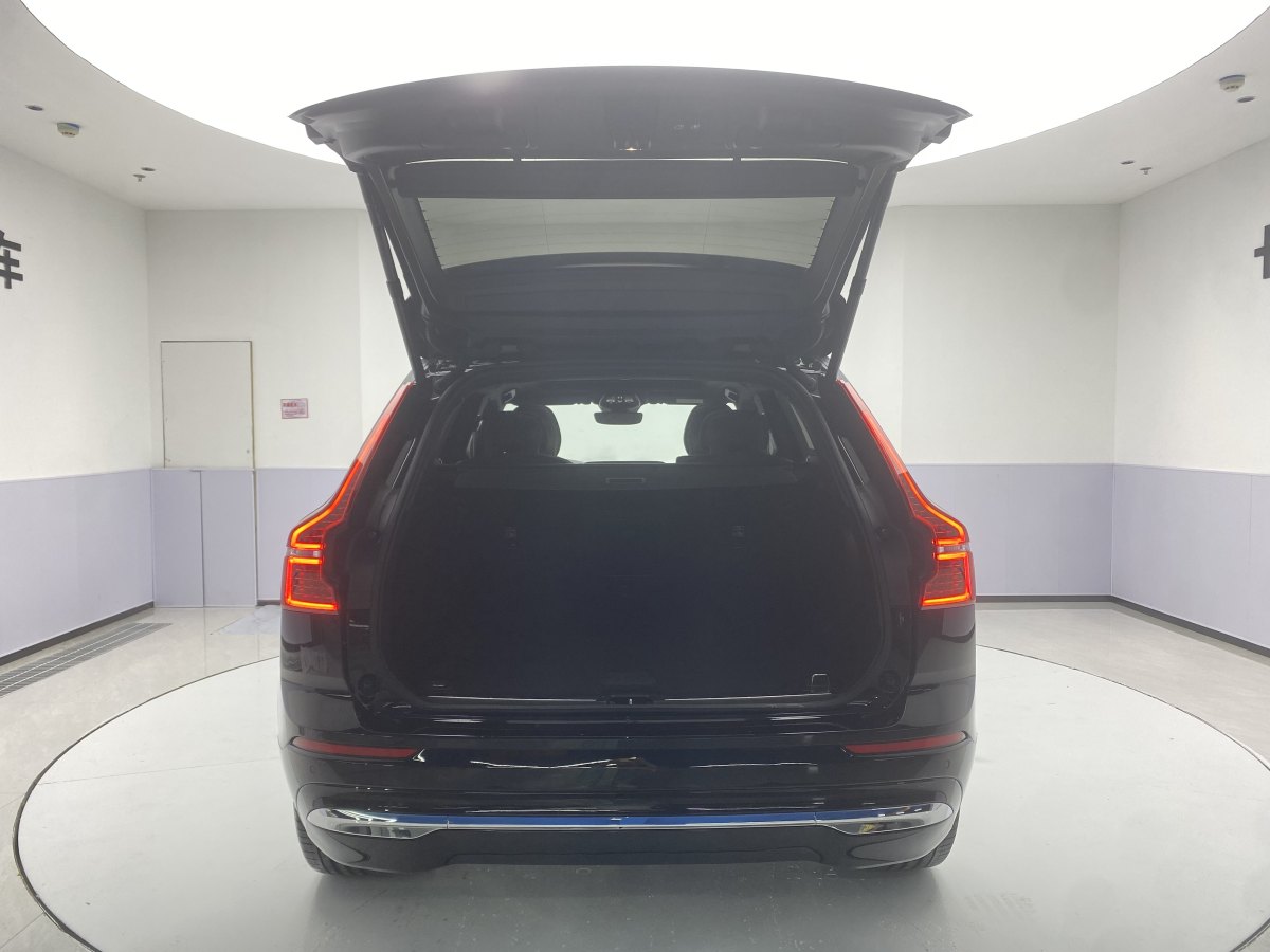 沃尔沃 XC60  2024款 B5 四驱智远豪华版图片