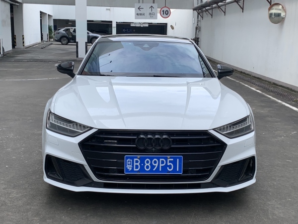 奥迪 奥迪A7  2019款 55 TFSI quattro 动感型