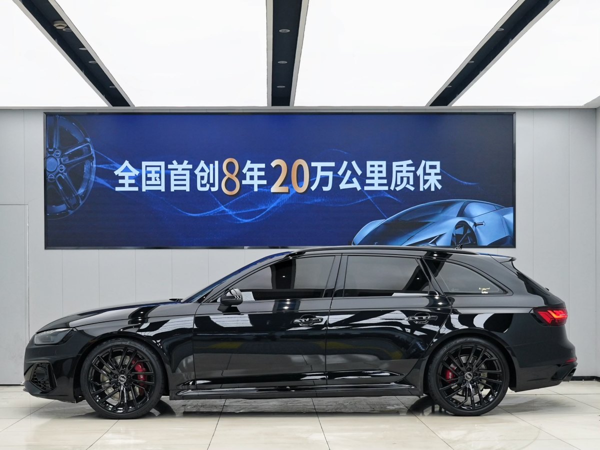 奧迪 奧迪RS 4  2023款 RS4 Avant 黑曜版圖片