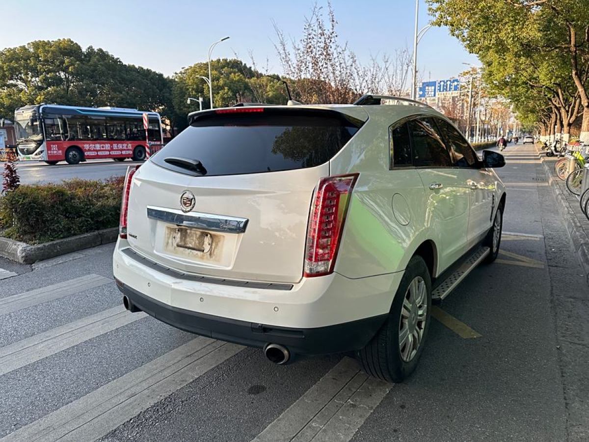 凱迪拉克 SRX  2011款 3.0L 旗艦型圖片