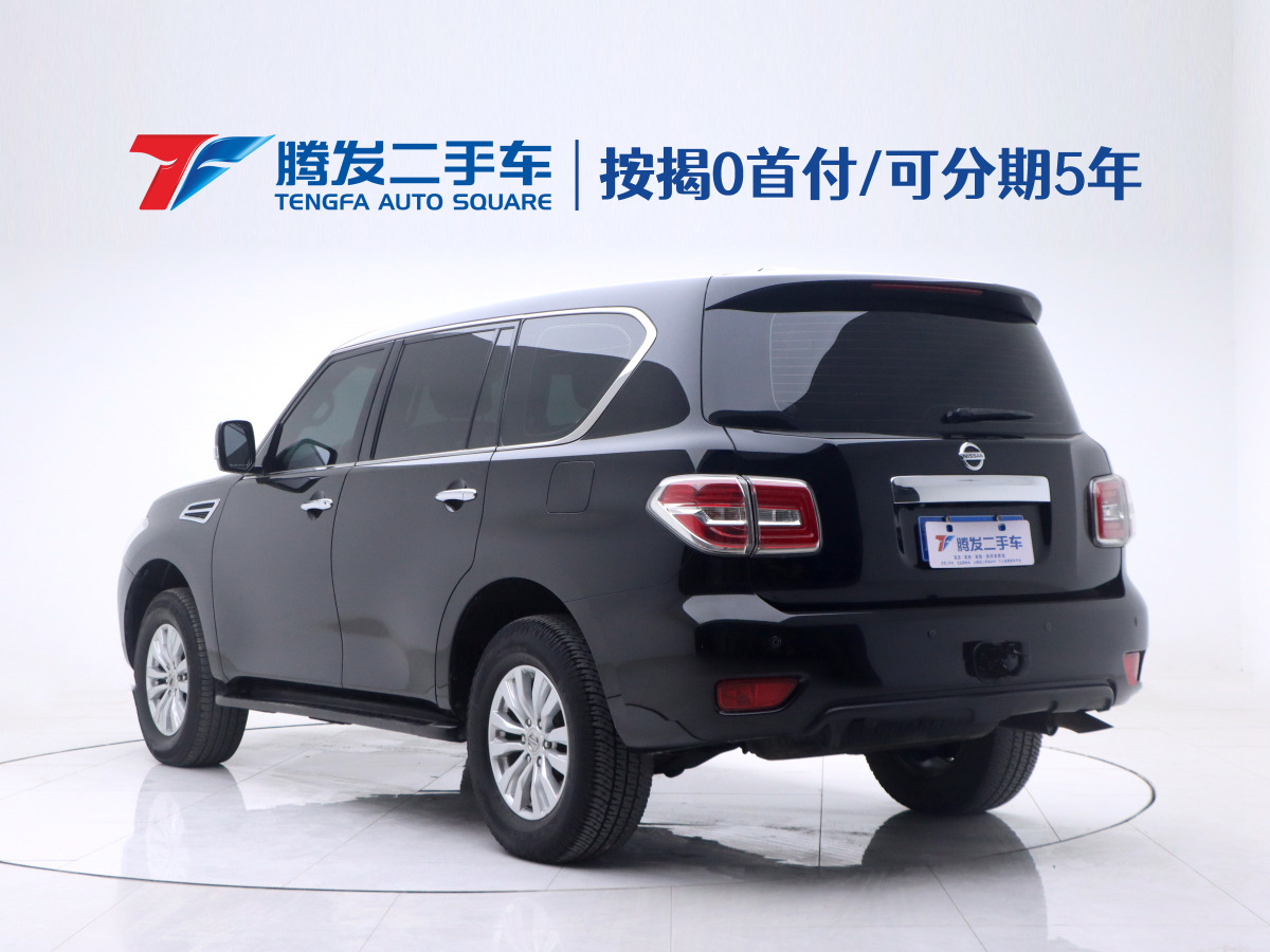 日產(chǎn) 途樂  2018款 4.0L 鉑金型圖片