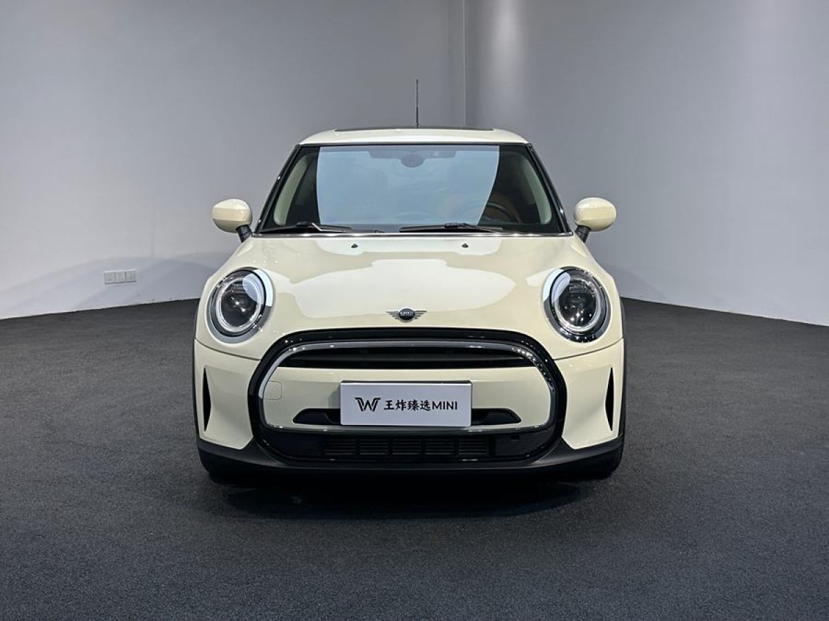 2021年9月MINI CLUBMAN  2022款 改款 1.5T ONE