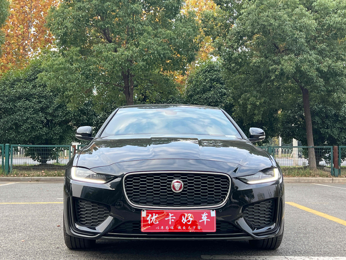 捷豹 XEL  2024款 2.0T 250PS R-DYNAMIC S進(jìn)取運(yùn)動(dòng)版圖片