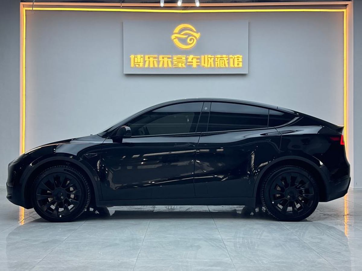 特斯拉 Model Y  2022款 改款 長(zhǎng)續(xù)航全輪驅(qū)動(dòng)版圖片