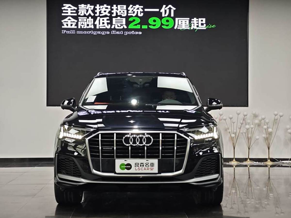 奧迪 奧迪Q7  2024款 55 TFSI quattro S line運(yùn)動型圖片