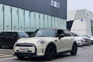 MINI MINI 1.5T COOPER 艺术家 五门版