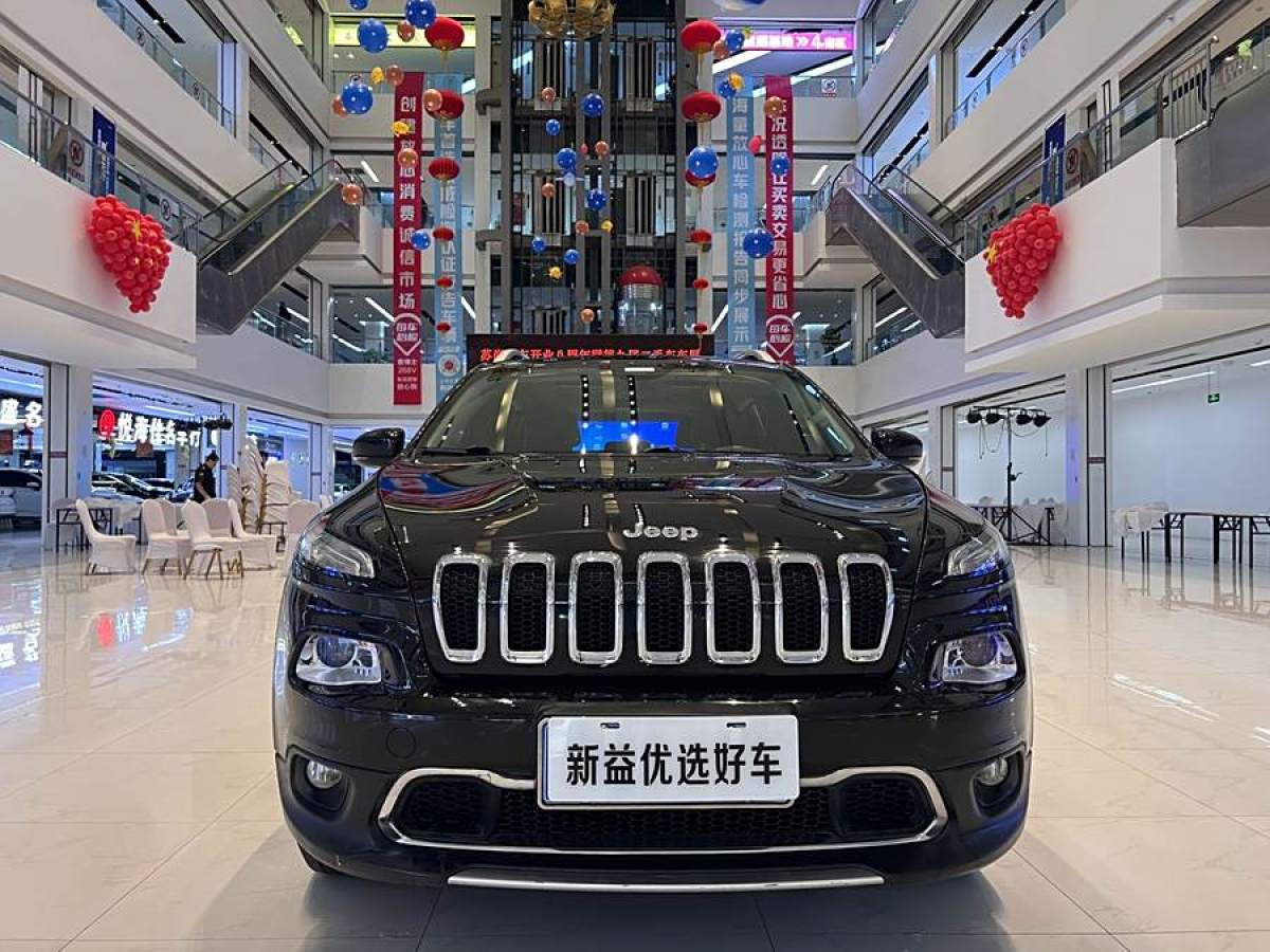 2016年2月Jeep 自由光  2016款 2.4L 專業(yè)智能版