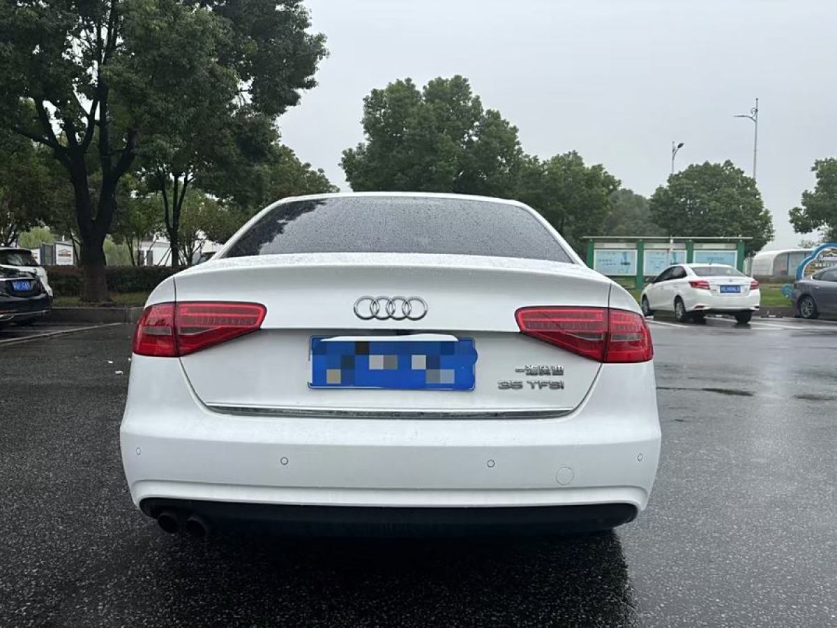 奧迪 奧迪A4L  2013款 35 TFSI 自動標準型圖片