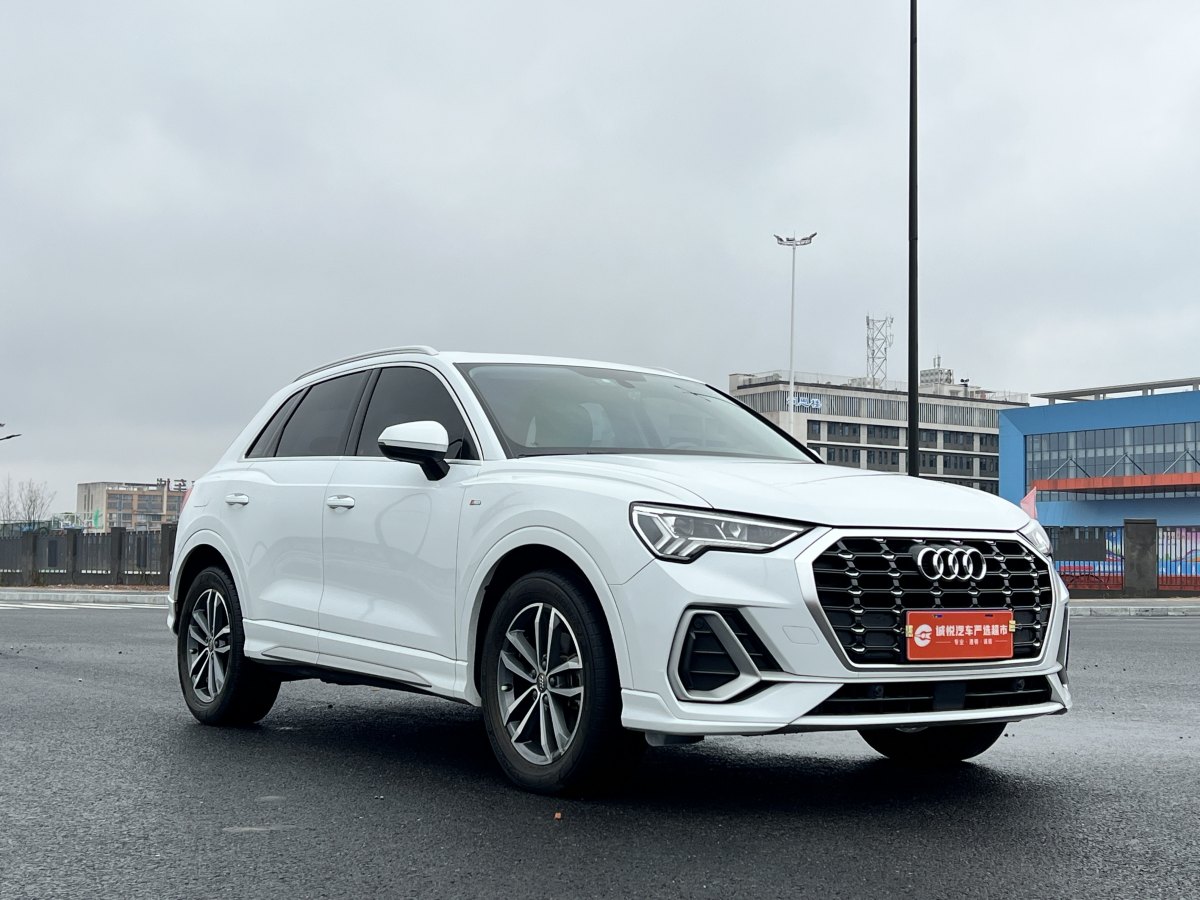 2020年10月奧迪 奧迪Q3  2024款 35 TFSI 進(jìn)取動感型