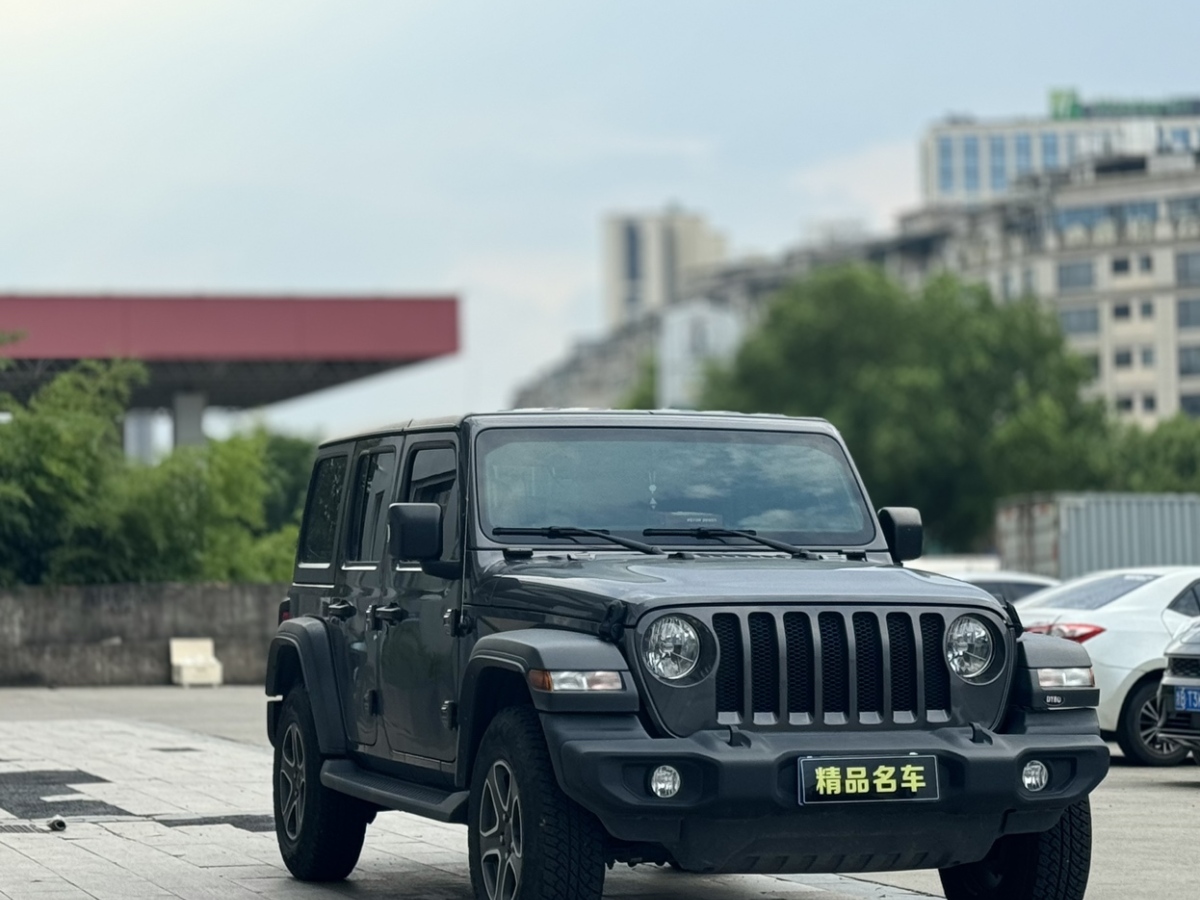 Jeep 牧馬人  2018款 2.0T Rubicon 四門版圖片