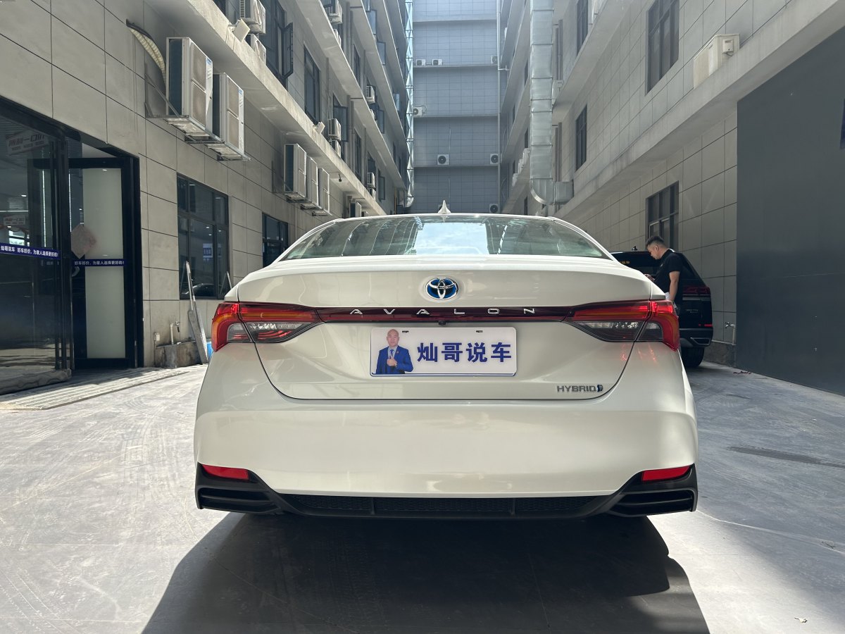 豐田 亞洲龍  2023款 雙擎 2.5L 豪華版圖片