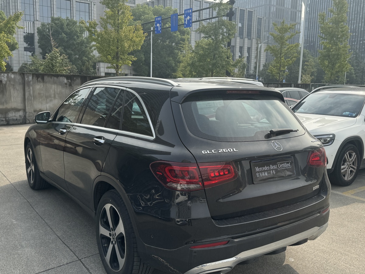 2022年2月奔馳 奔馳GLC  2020款 改款 GLC 260 L 4MATIC 動感型