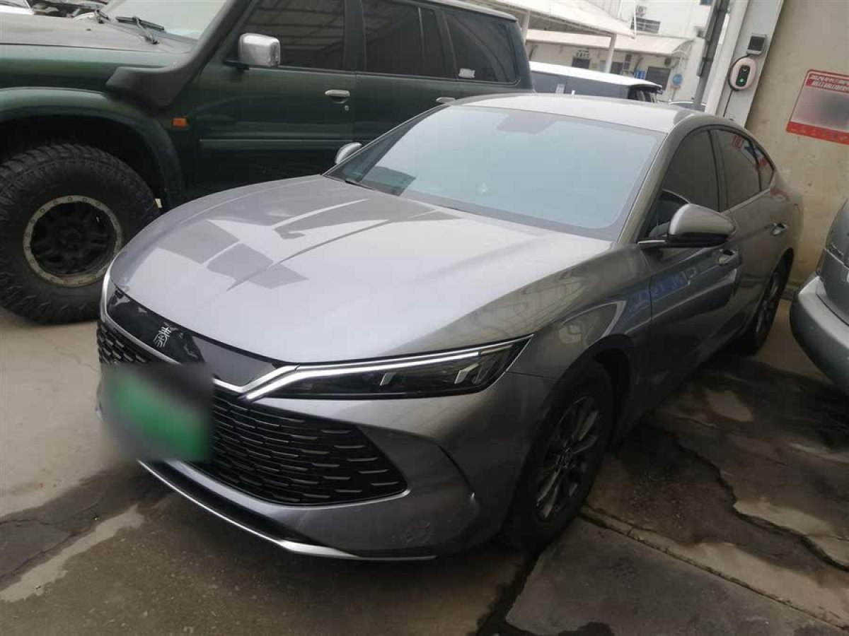 比亞迪 秦L  2024款 DM-i 80KM領(lǐng)先型圖片