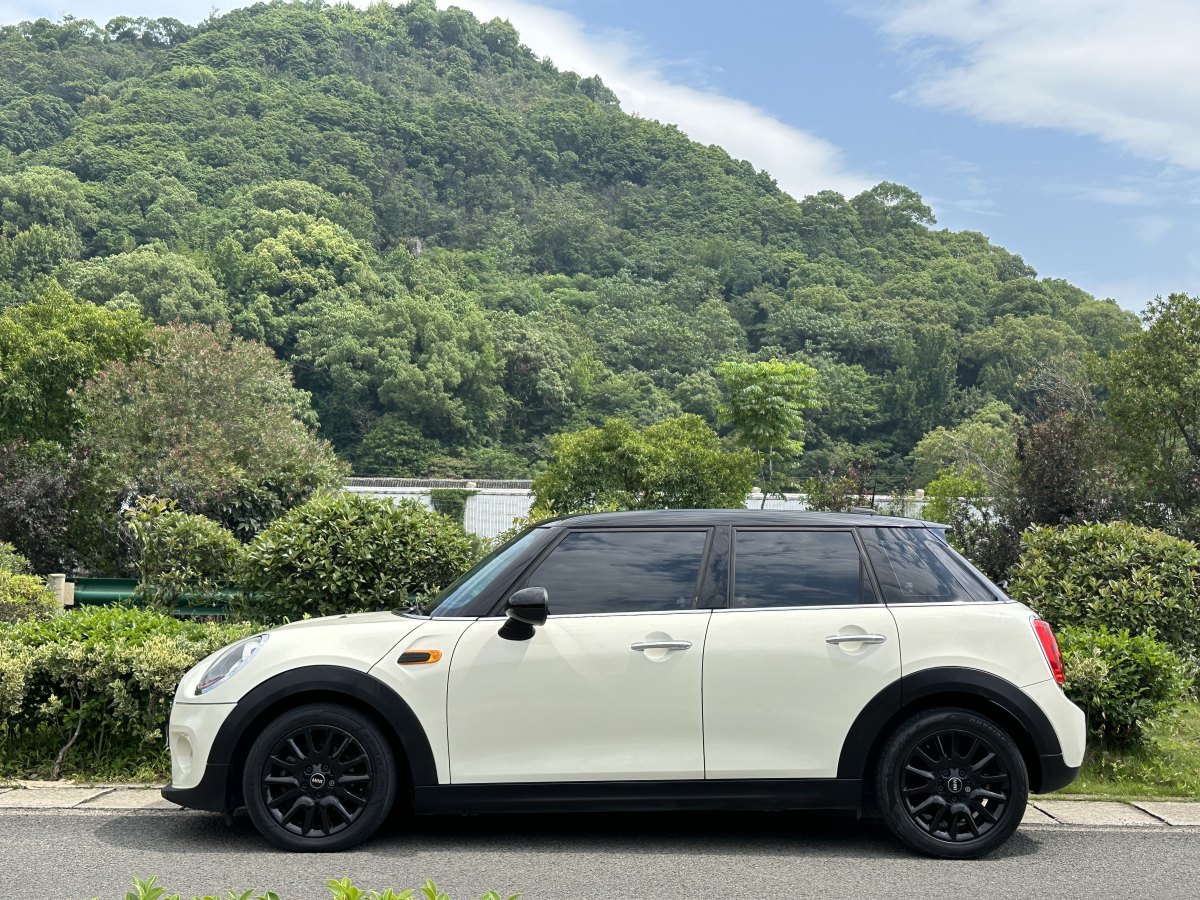 MINI MINI  2016款 1.5T COOPER 五門版圖片
