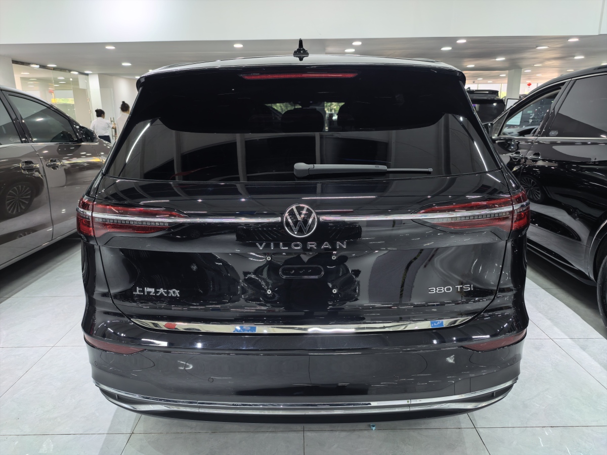 大眾 威然  2023款 改款 380TSI 尊貴版圖片