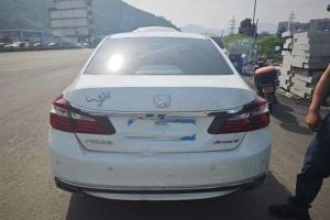 雅閣 本田 2.0L CVT銳尊版